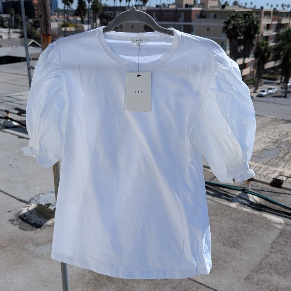 Title: A.L.C. White Puff Sleeve T-Shirt Women's Two-Tone Ruched Sleeve Chic Top